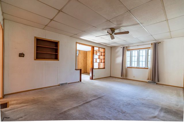 207 N Washington Street, Wanatah, IN 46390