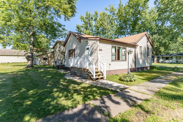 207 N Washington Street, Wanatah, IN 46390