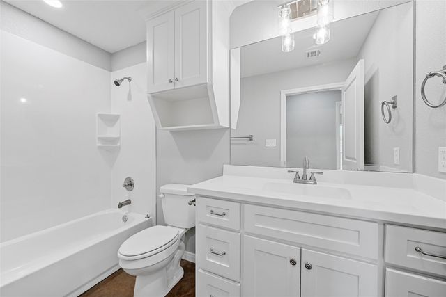 389 E Burleson Street, Mart, TX 76664