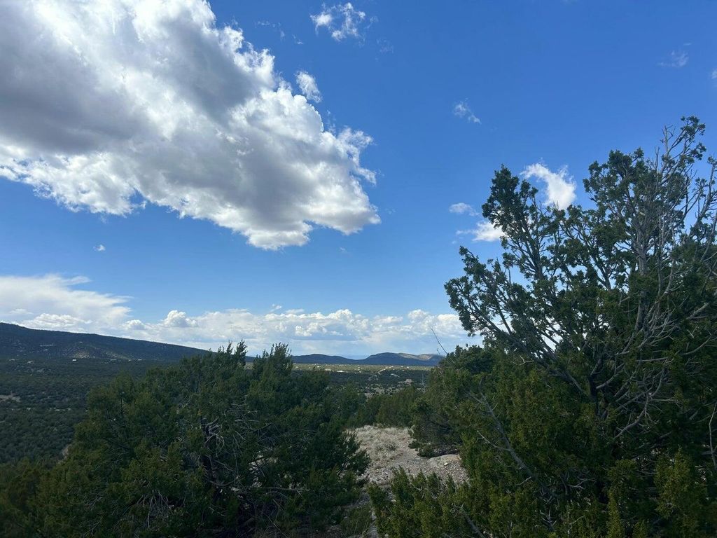 Image 15 of property listing at 36 PRADO Vista, Sandia Park, NM 87047