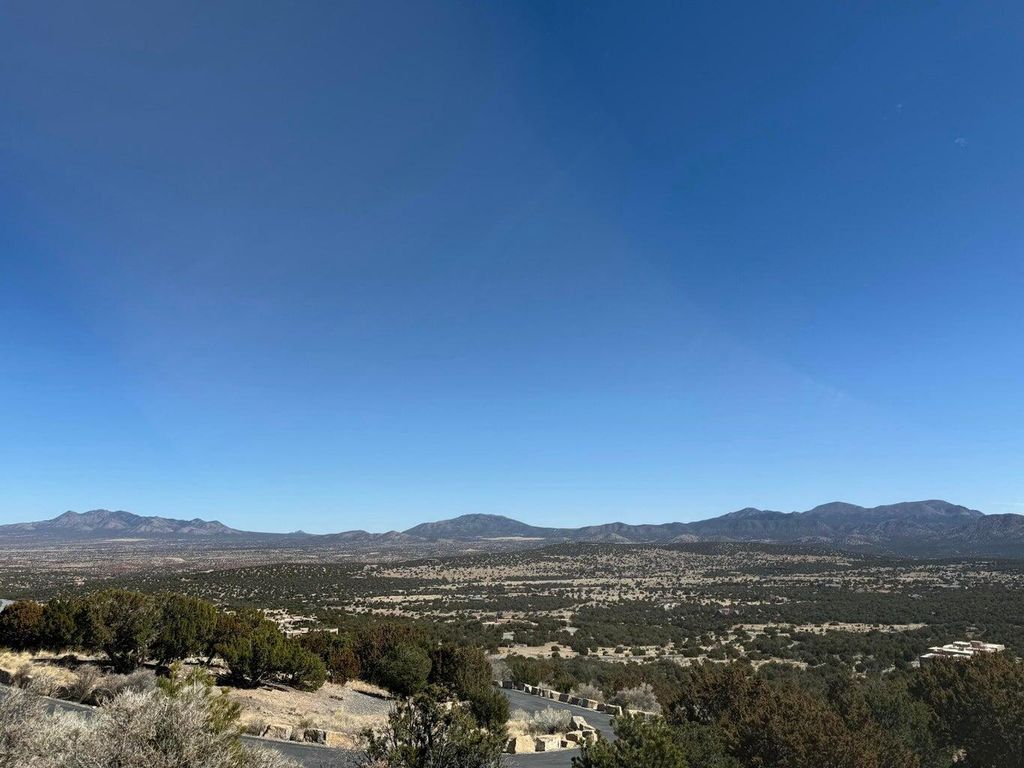 Image 6 of property listing at 36 PRADO Vista, Sandia Park, NM 87047