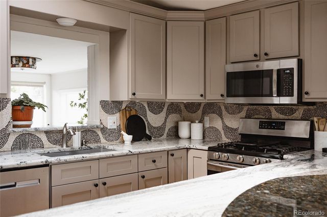 6790 E Exposition Avenue, Denver, CO 80224