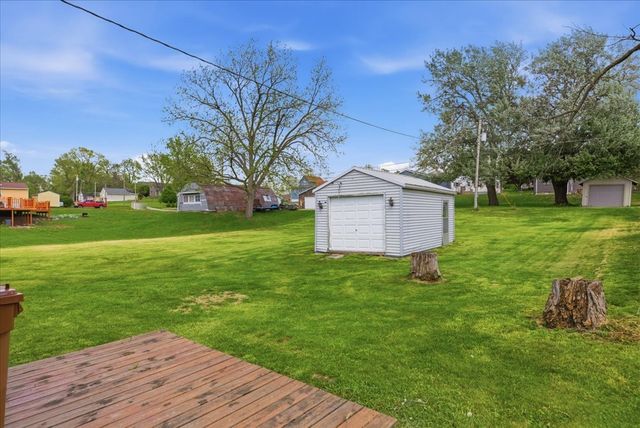 610 Center Street, Grinnell, IA 50112