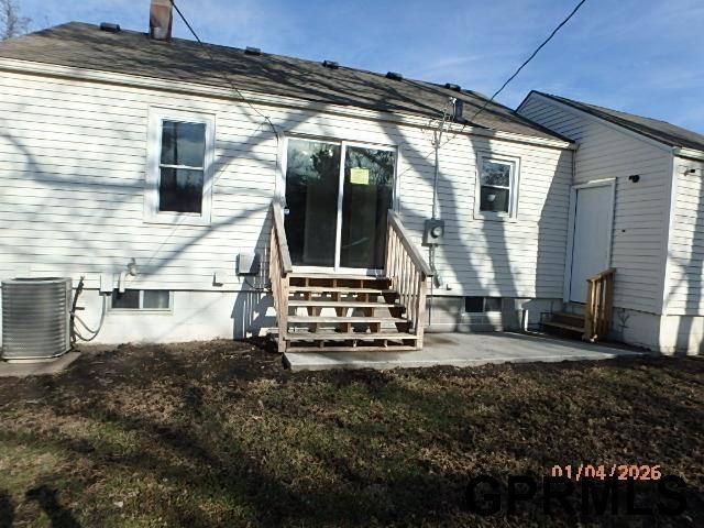 5627 Northwest Drive, Omaha, NE 68104