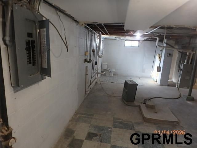 5627 Northwest Drive, Omaha, NE 68104