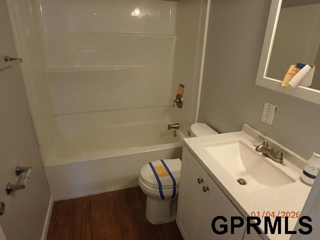 5627 Northwest Drive, Omaha, NE 68104