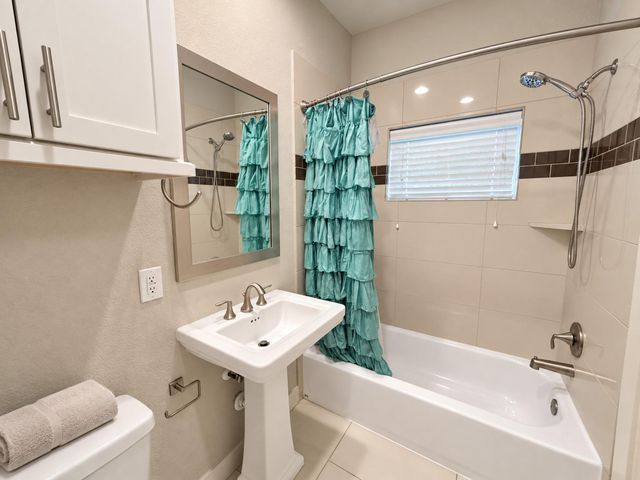 2316 Austin Street, Houston, TX 77004