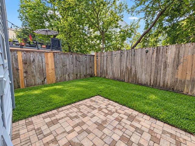 2316 Austin Street, Houston, TX 77004