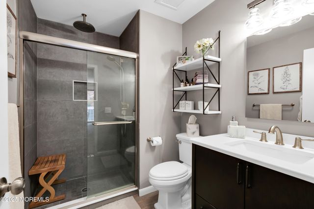 49 Pape Drive, Atlantic Highlands, NJ 07716