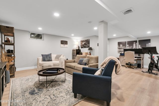 49 Pape Drive, Atlantic Highlands, NJ 07716