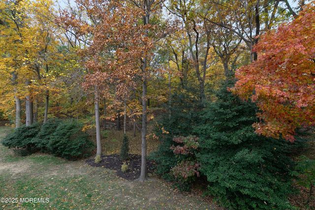 49 Pape Drive, Atlantic Highlands, NJ 07716