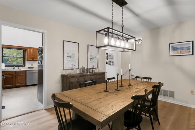 49 Pape Drive, Atlantic Highlands, NJ 07716