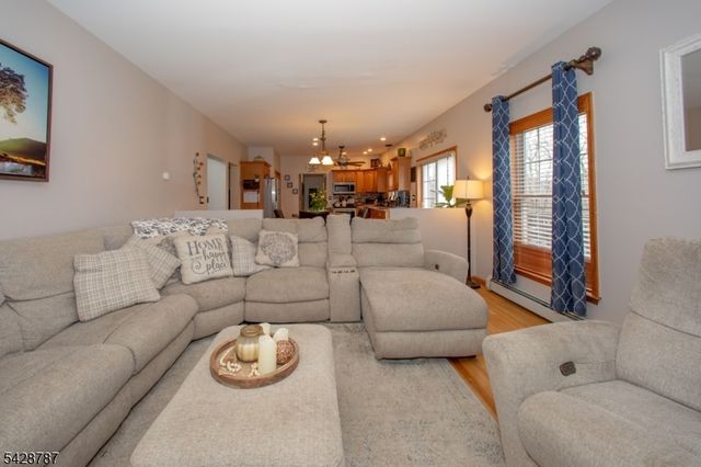 70 Holland Rd, Wantage Twp., NJ 07461