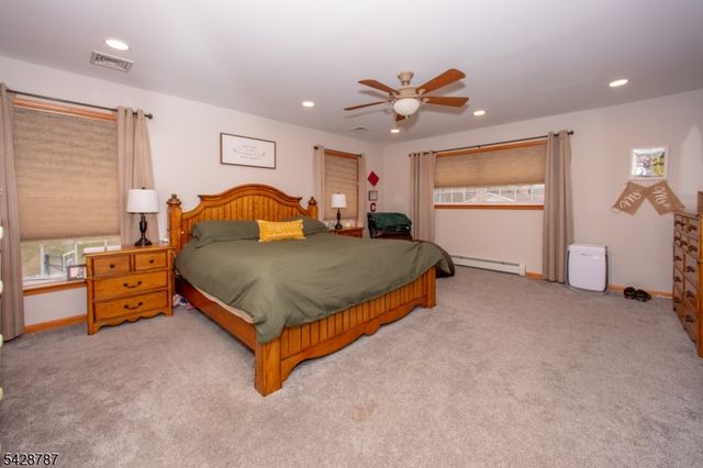 70 Holland Rd, Wantage Twp., NJ 07461
