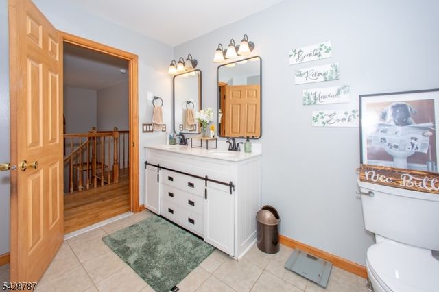 70 Holland Rd, Wantage Twp., NJ 07461