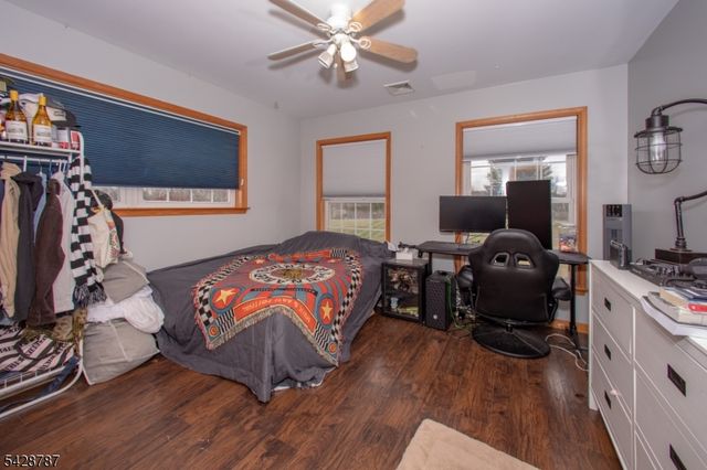 70 Holland Rd, Wantage Twp., NJ 07461