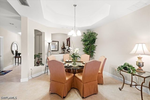 8051 Players Cove DR 102, Naples, FL 34113