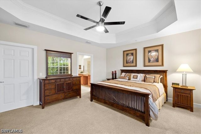 8051 Players Cove DR 102, Naples, FL 34113