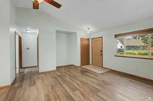 2216 Spain Drive, Manhattan, KS 66502