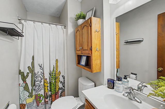 2216 Spain Drive, Manhattan, KS 66502