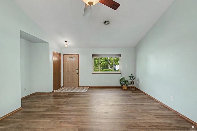 2216 Spain Drive, Manhattan, KS 66502