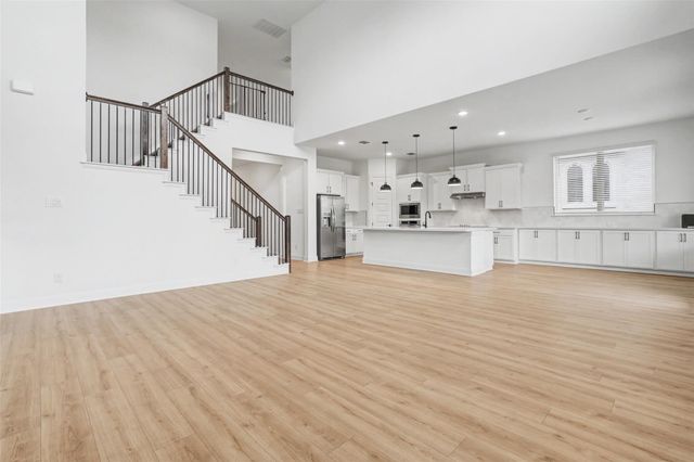 104 Rocky River RD, Georgetown, TX 78628