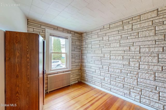 21 Moore Street, Albany, NY 12202