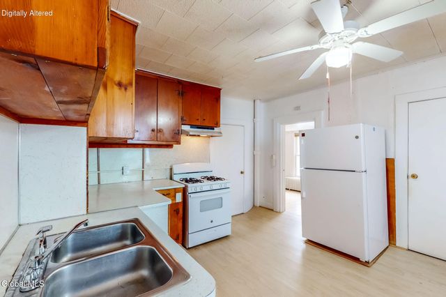 21 Moore Street, Albany, NY 12202