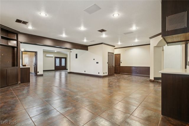 3622 Mooncrest Circle, Las Vegas, NV 89129