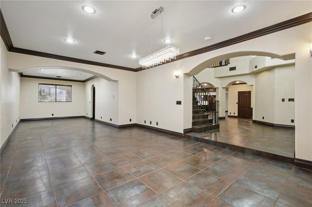 3622 Mooncrest Circle, Las Vegas, NV 89129