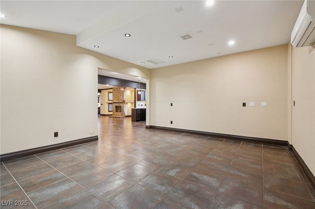 3622 Mooncrest Circle, Las Vegas, NV 89129