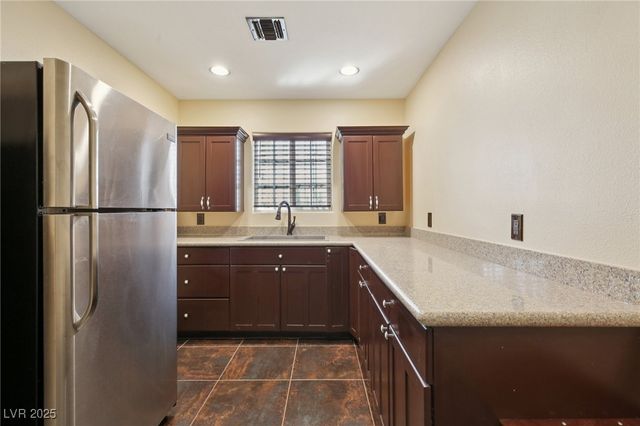 3622 Mooncrest Circle, Las Vegas, NV 89129