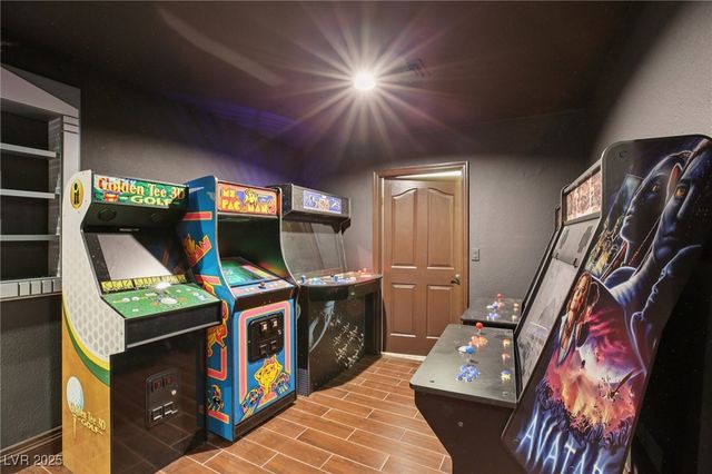 3622 Mooncrest Circle, Las Vegas, NV 89129