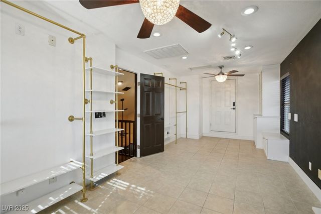 3622 Mooncrest Circle, Las Vegas, NV 89129