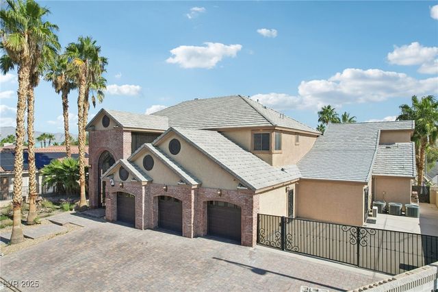3622 Mooncrest Circle, Las Vegas, NV 89129