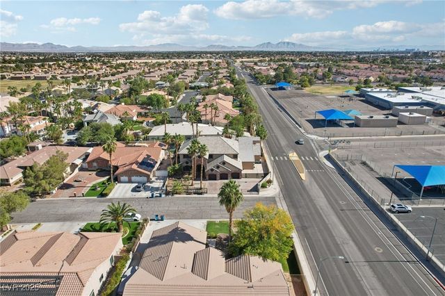 3622 Mooncrest Circle, Las Vegas, NV 89129