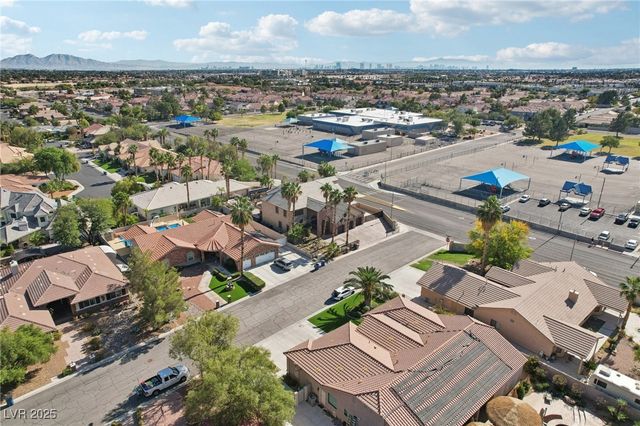 3622 Mooncrest Circle, Las Vegas, NV 89129