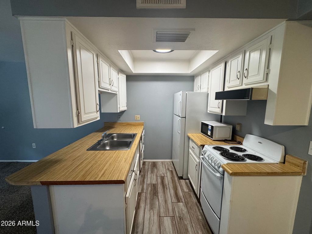461 W HOLMES Avenue 228, Mesa, AZ 85210 — photo 4