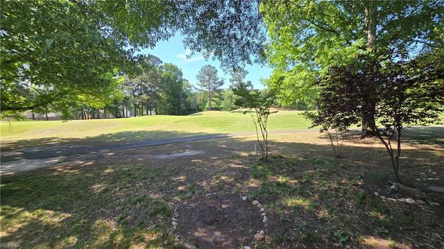 114 Sarazen CT, Newport News, VA 23602