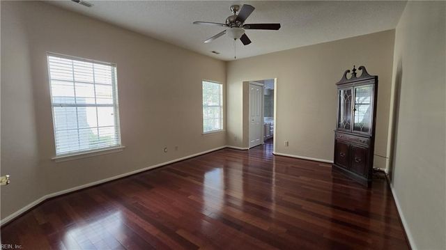 114 Sarazen CT, Newport News, VA 23602