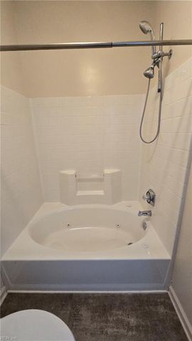 114 Sarazen CT, Newport News, VA 23602