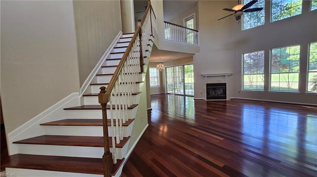 114 Sarazen CT, Newport News, VA 23602