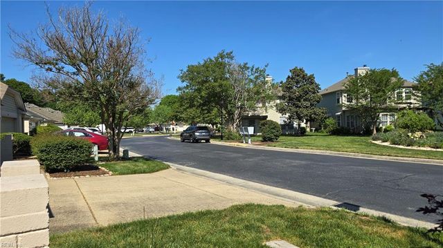 114 Sarazen CT, Newport News, VA 23602