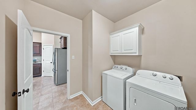 4382 Olivia Drive, Addis, LA 70710