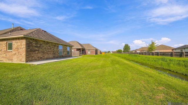 4382 Olivia Drive, Addis, LA 70710