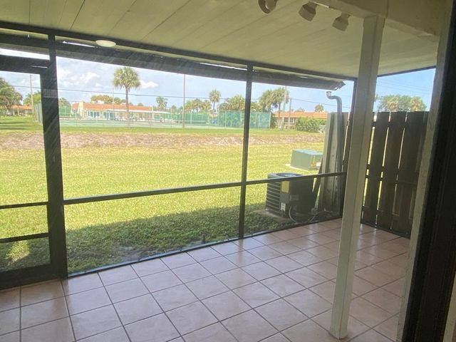 4901 Pier Drive, Greenacres, FL 33463