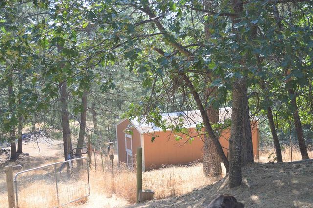 6337 Cerro Sierra, Greeley Hills, CA 95311