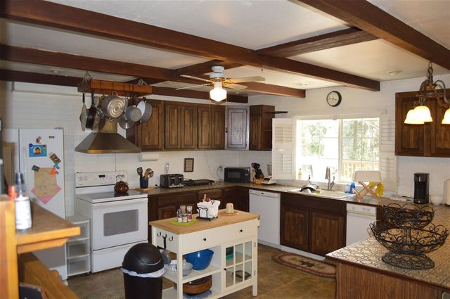 6337 Cerro Sierra, Greeley Hills, CA 95311