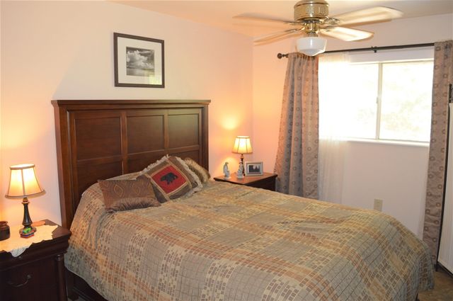 6337 Cerro Sierra, Greeley Hills, CA 95311