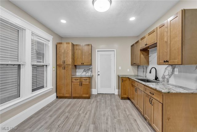 1254 E 100th Street, Cleveland, OH 44108